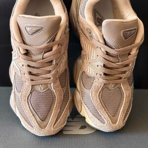 New Balance Brown Athletic Shoes